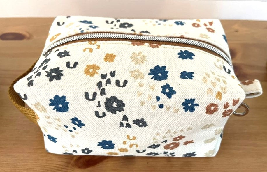 The Sydney Boxy Pouch Digital Pattern